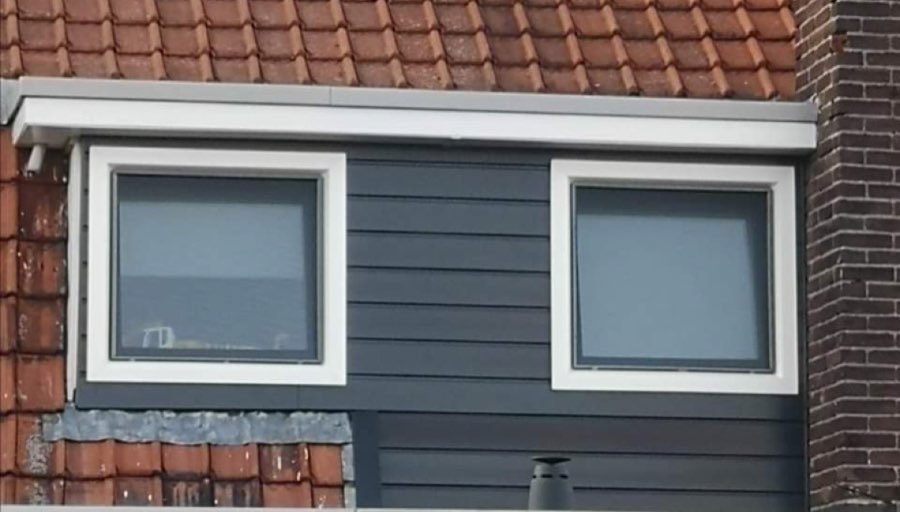 Nieuwe kozijnen en gevelbekleding